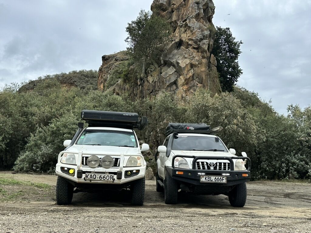 Hell's Gate National Park: Cycling with Giraffes, Cliff Views & Geothermal Relaxation